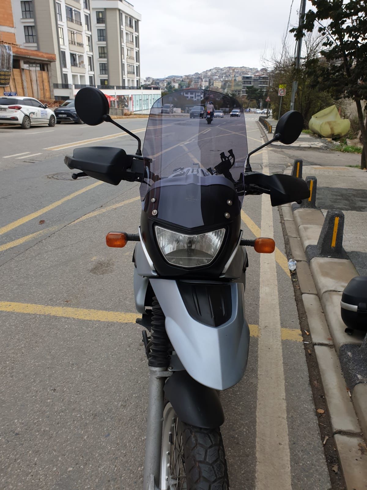 BMW F650 GS Ön Cam 2004-2007 Model 45cm  4 Delikli