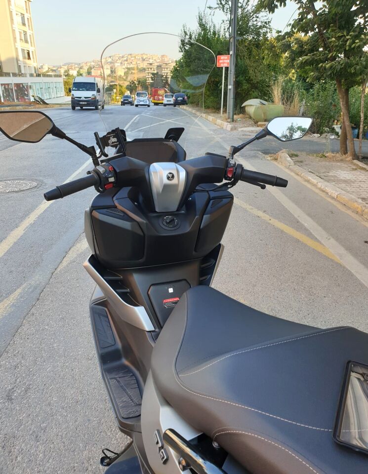 MOTOCAM Voge SR3 Ön Cam 2023-2026 Model 70cm Şeffaf Renk 4mm