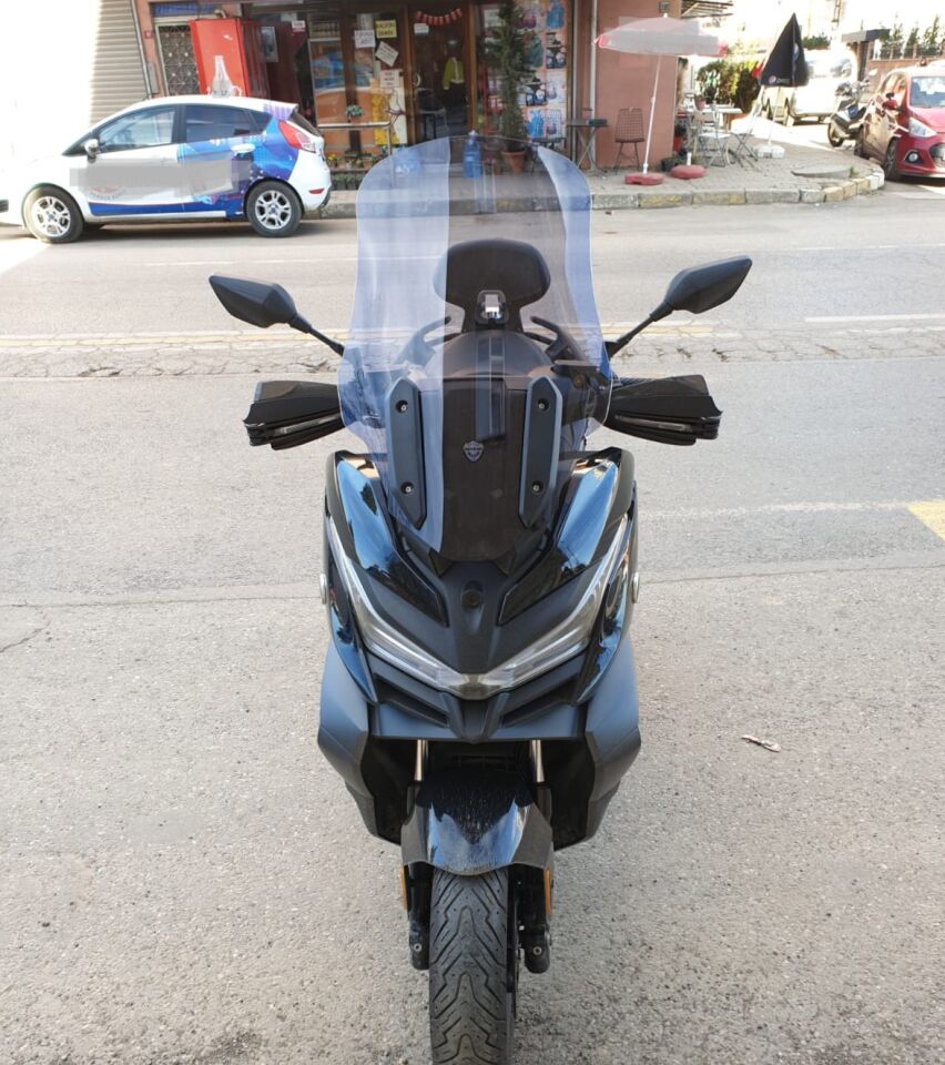 MOTOCAM Voge SR4 Ön Cam 2022-2026 Model 70cm Füme Renkli 4mm UZUN