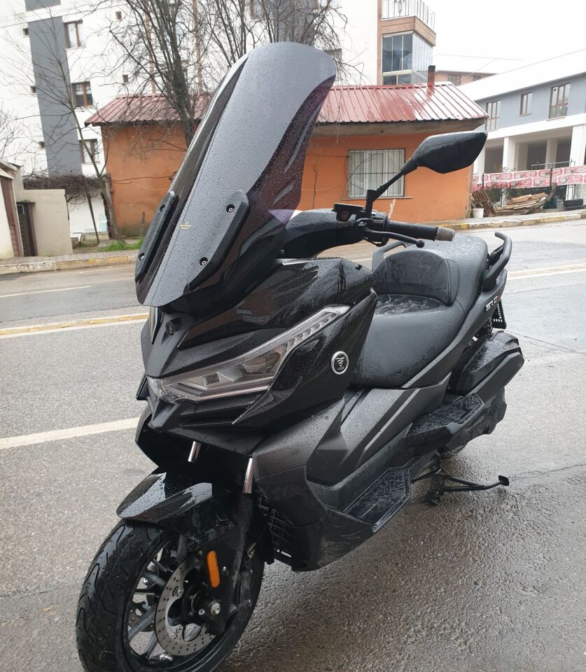 MOTOCAM Voge SR4 Ön Cam 2022-2026 Model 70cm Siyah Renkli 4mm