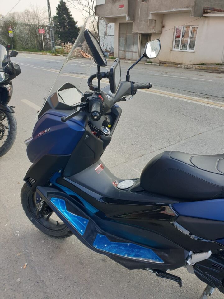 MOTOCAM Arora Max T Easy 125 Ön Cam 2022-2026 Model 65cm Şeffaf Renkli 4mm ORTA BOYLU