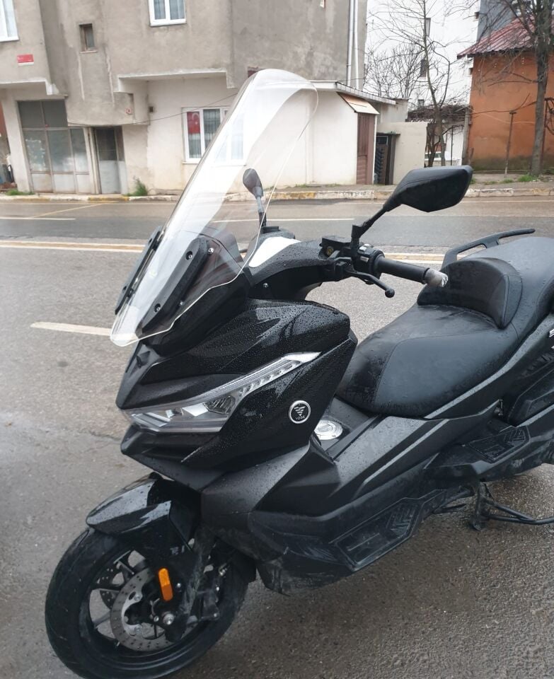 MOTOCAM Voge SR4 Ön Cam 2022-2026 Model 70cm Şeffaf Renkli 4mm UZUN
