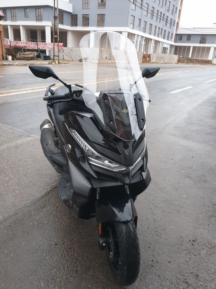 MOTOCAM Voge SR4 Ön Cam 2022-2026 Model 70cm Şeffaf Renkli 4mm UZUN