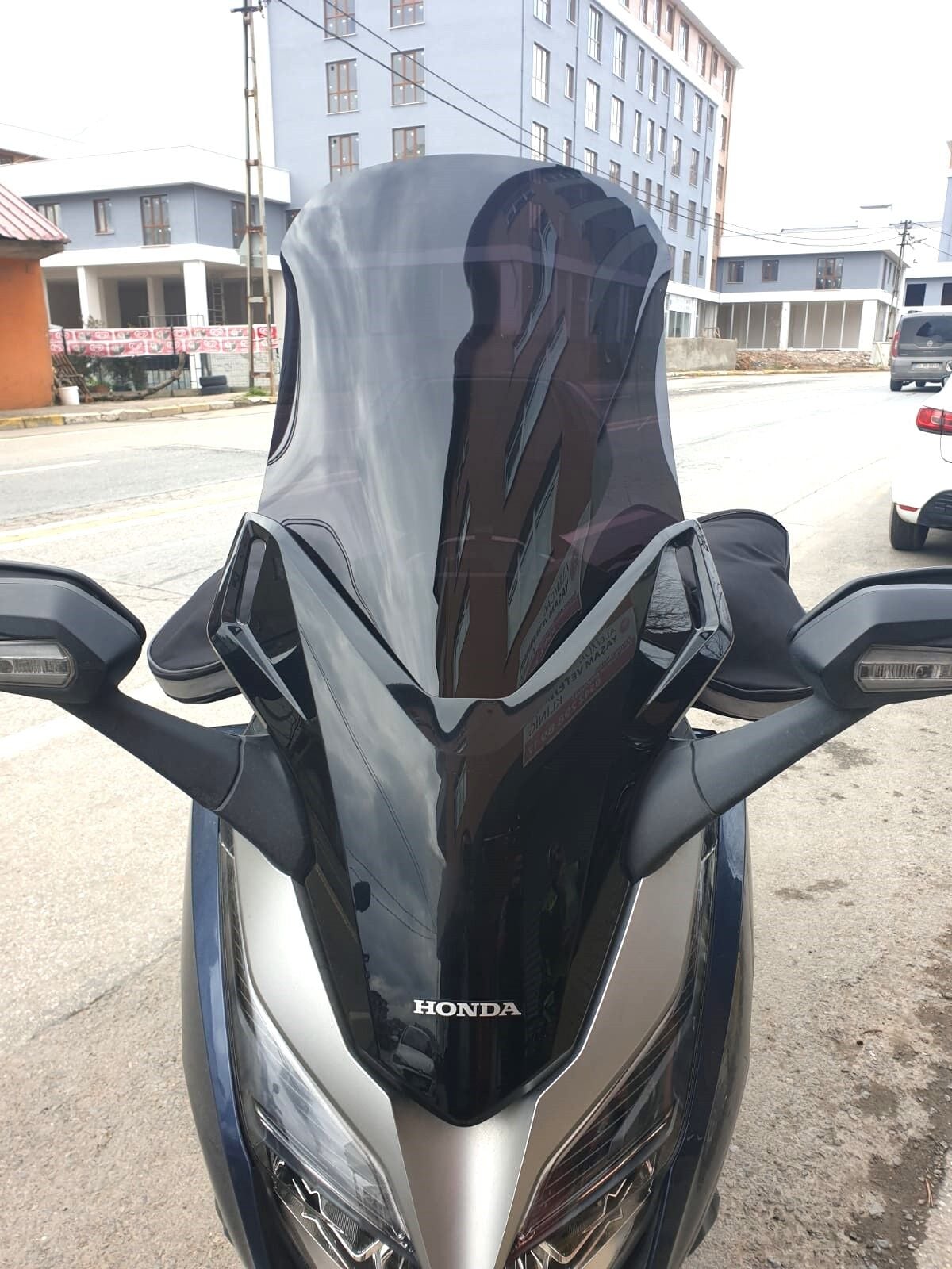 MOTOCAM Honda Forza 250 Ön Cam 2018-2020 Model 58cm Siyah Renkli 4mm