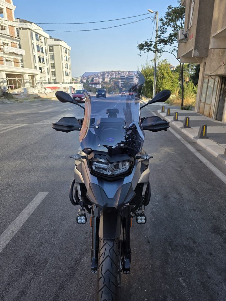 Açıkfüme Renkli