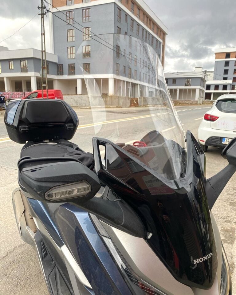 MOTOCAM Honda Forza 250 Ön Cam 2018-2020 Model 58cm Şeffaf Renkli 4mm