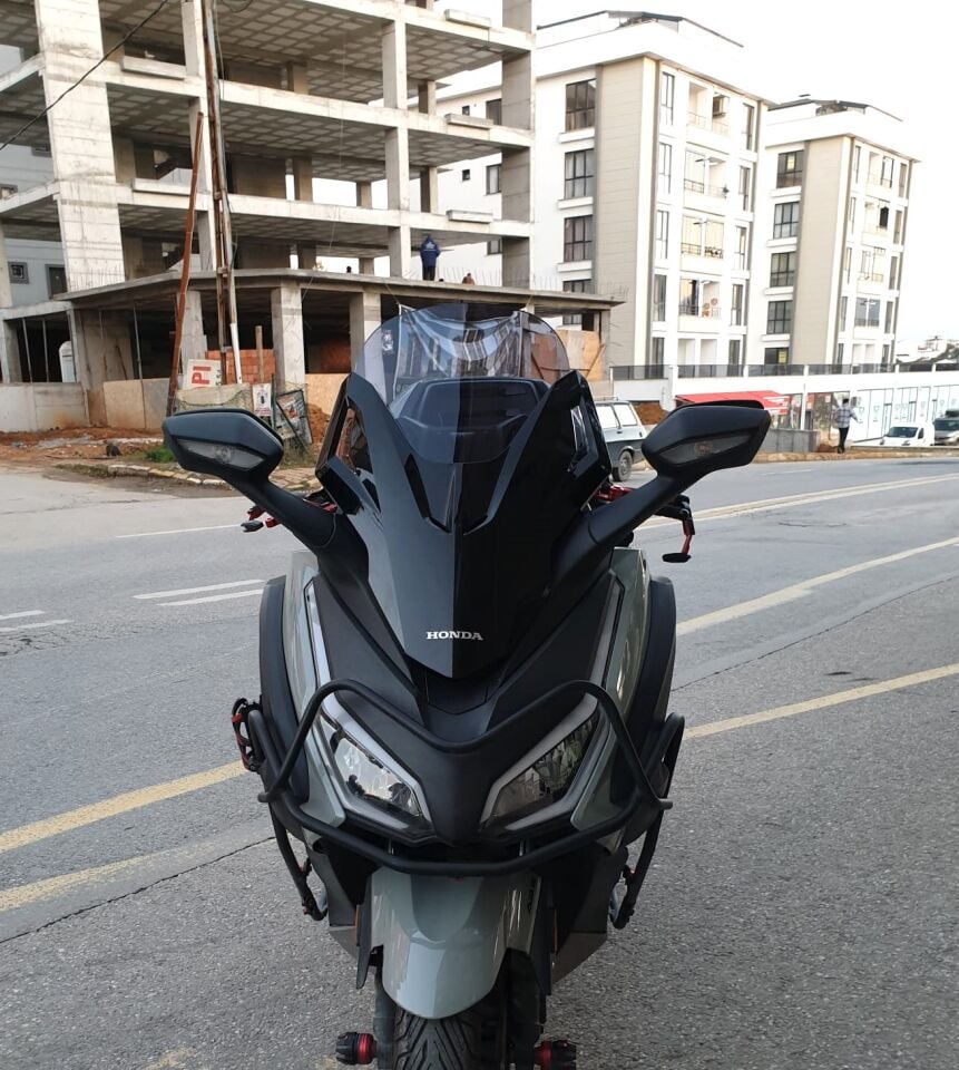 MOTOCAM Honda Forza 250 Ön Cam 2021-2026 Model 47cm Füme Renkli 4mm ORİJİNAL BOYLU