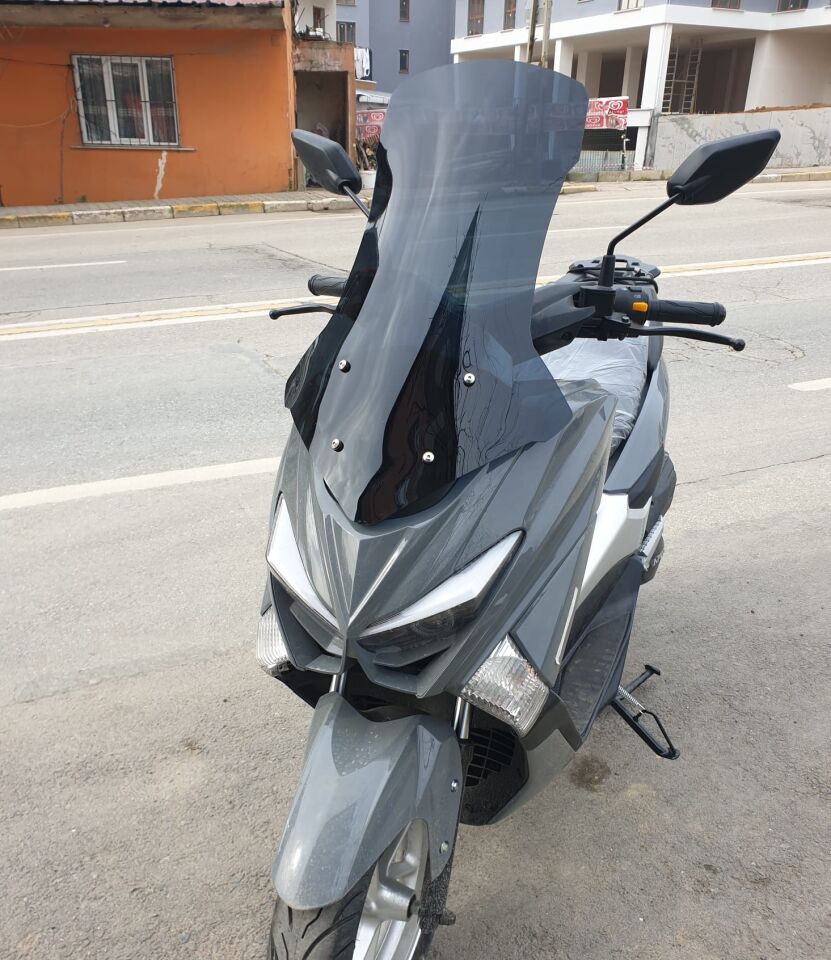 MOTOCAM Volta Apec Apx5 Ön Cam 2023-2026 Model 68cm Siyah Renkli 4mm ORTA BOYLU