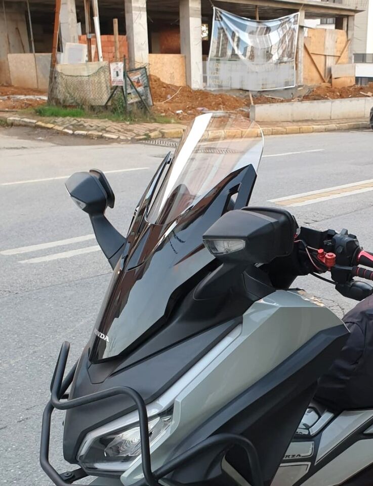 MOTOCAM Honda Forza 250 Ön Cam 2021-2026 Model 47cm Şeffaf Renkli 4mm ORİJİNAL BOYLU
