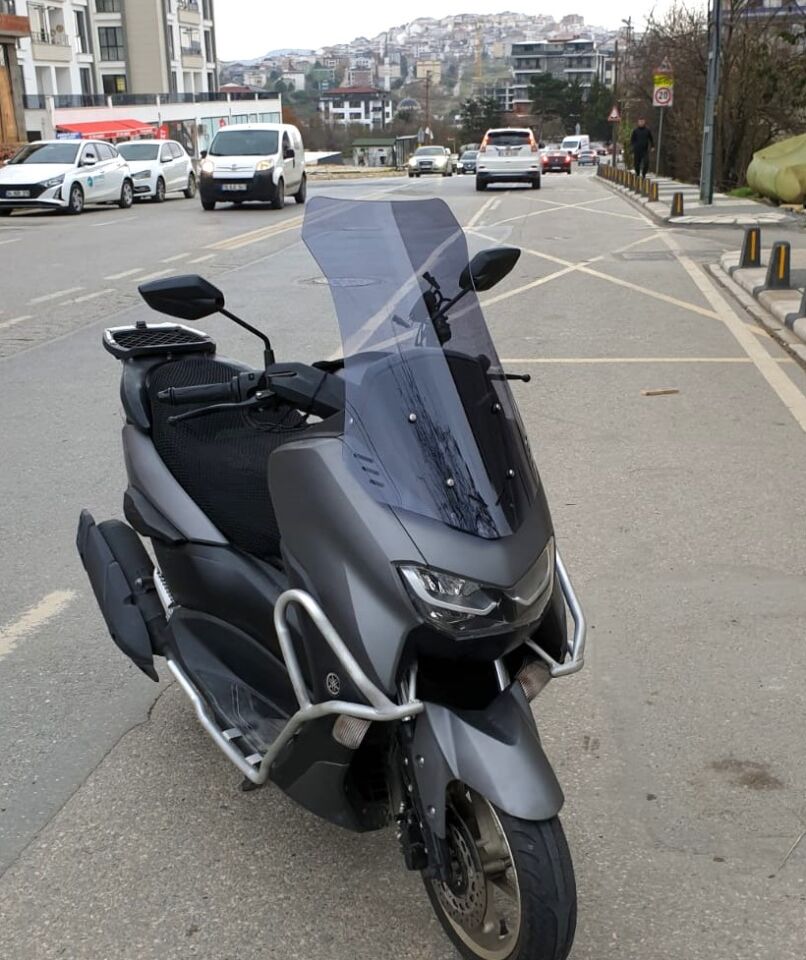 MOTOCAM Falcon Cmax 155 Ön Cam 2023-2026 Model 75cm Füme Renkli 4mm UZUN