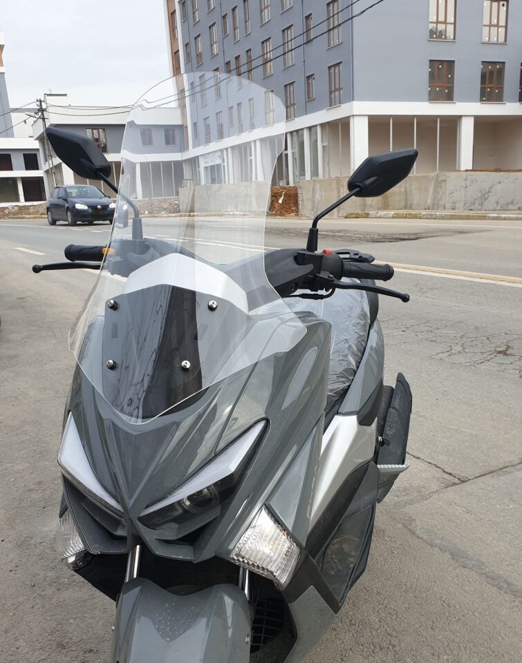MOTOCAM Volta Apec Apx5 Ön Cam 2023-2026 Model 68cm Şeffaf Renkli 4mm ORTA BOYLU
