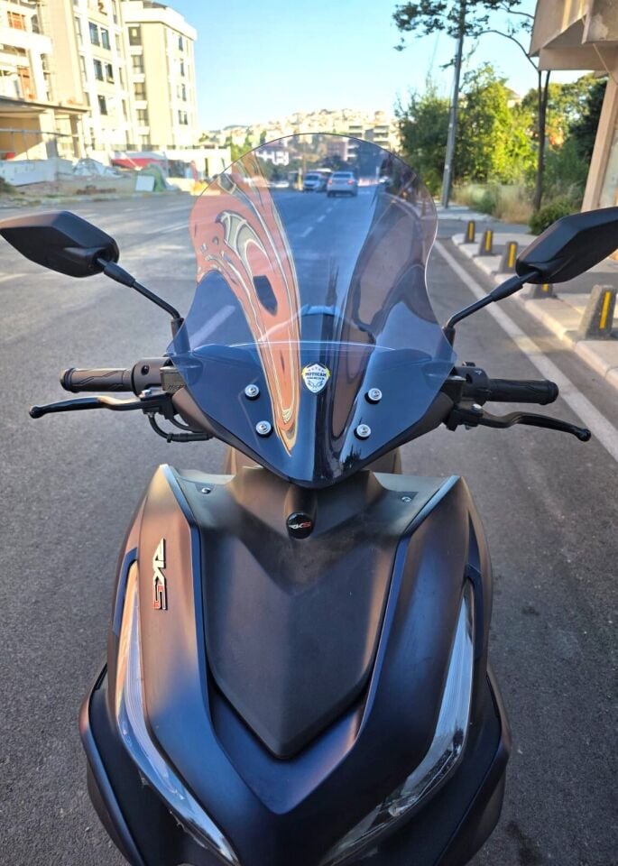 MOTOCAM Küba Vizy 50 Ön Cam 2025-2026 Model 43cm Füme Renkli SPORTİF