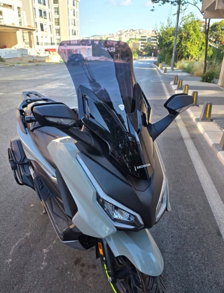 MOTOCAM Honda Forza 250 Ön Cam 2021-2026 Model 60cm Siyah Renkli 4mm UZUN CAM