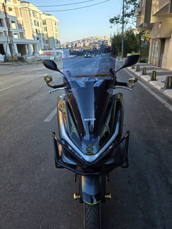 Honda PCX 125 Ön Cam 2025 Model 66cm