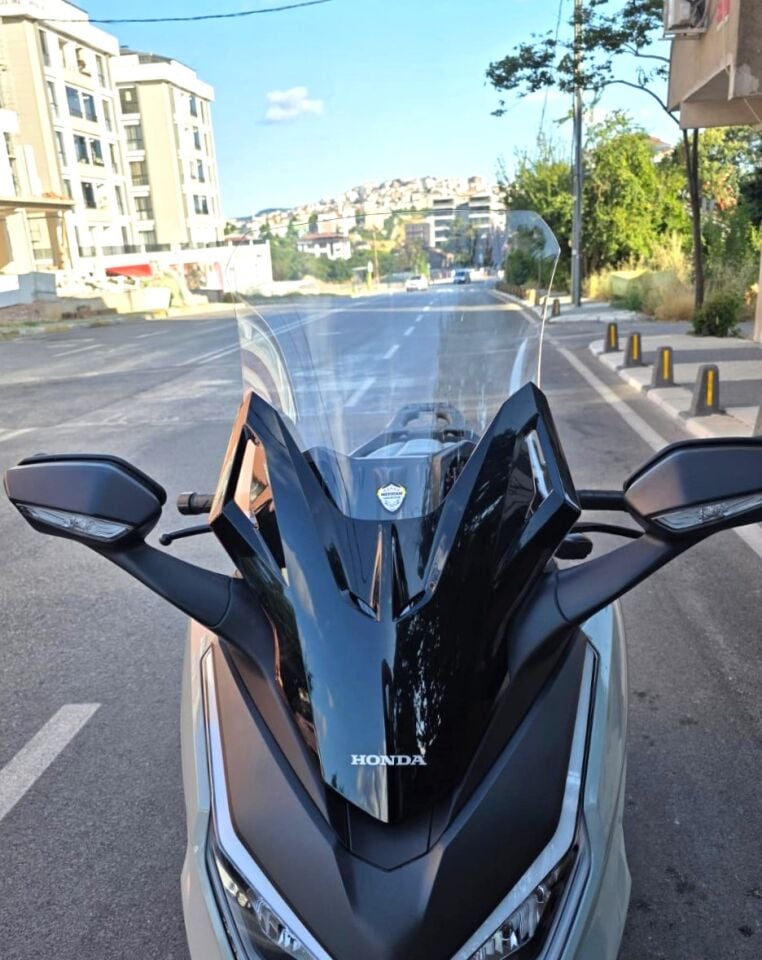 MOTOCAM Honda Forza 250 Ön Cam 2021-2026 Model 60cm Şeffaf Renkli 4mm UZUN CAM