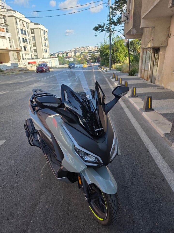 MOTOCAM Honda Forza 250 Ön Cam 2021-2026 Model 60cm Şeffaf Renkli 4mm UZUN CAM