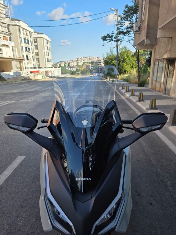 MOTOCAM Honda Forza 250 Ön Cam 2021-2026 Model 60cm Şeffaf Renkli 4mm UZUN CAM