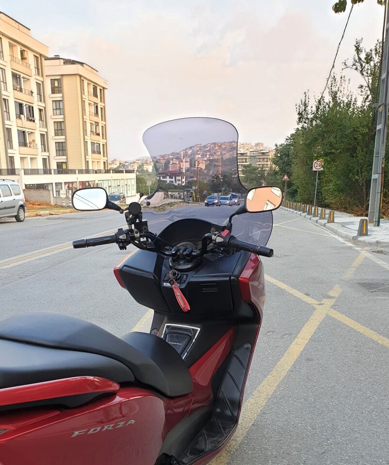 MOTOCAM Honda Forza 300 Ön Cam 2014-2017 Elcikli 78cm Füme Renkli 4mm UZUN