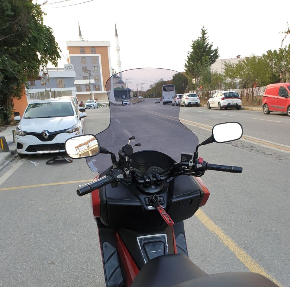 MOTOCAM Honda Forza 300 Ön Cam 2014-2017 Elcikli 78cm Füme Renkli 4mm UZUN