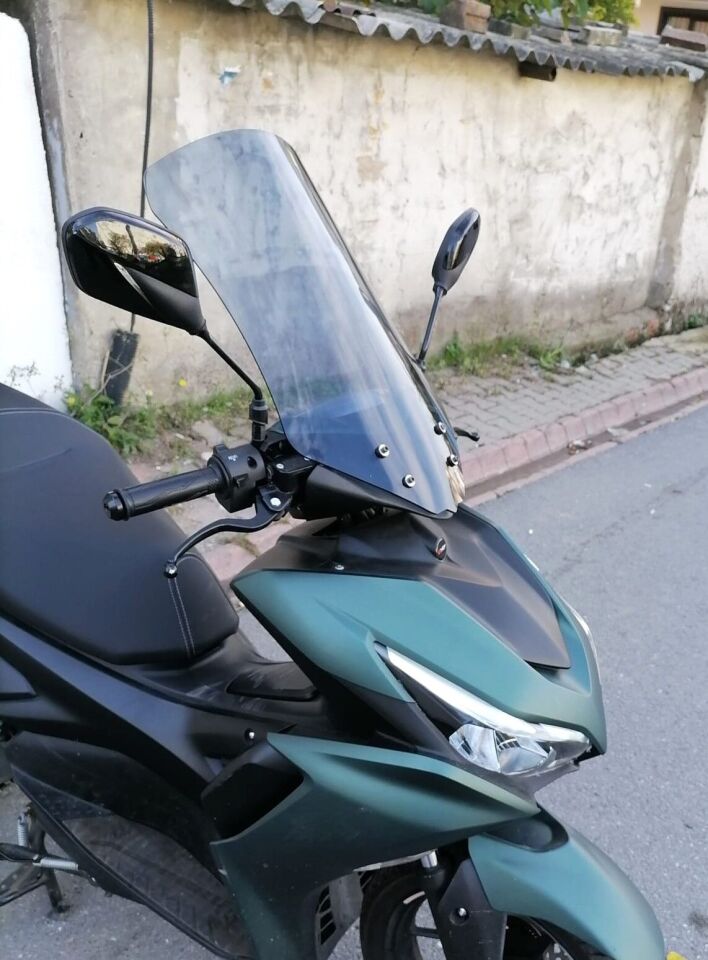 MOTOCAM Küba Vizy 50 Ön Cam 2025-2026 Model 54cm Füme Renkli