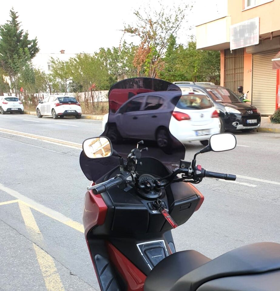 MOTOCAM Honda Forza 300 Ön Cam 2014-2017 Elcikli 78cm Siyah Renkli 4mm UZUN