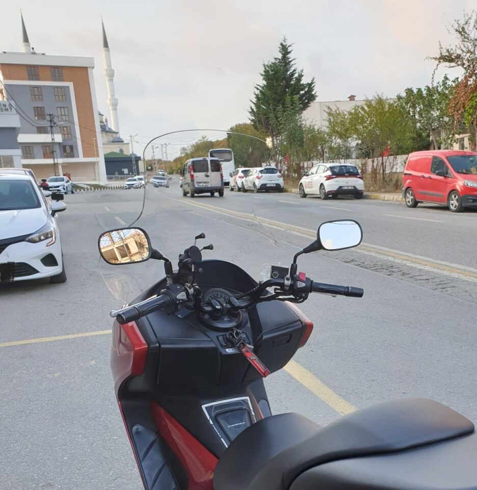 MOTOCAM Honda Forza 300 Ön Cam 2014-2017 Elcikli 78cm Şeffaf Renkli 4mm UZUN