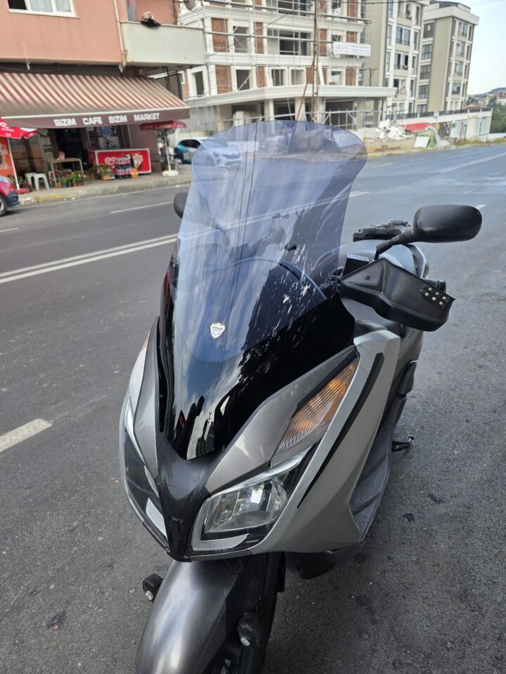 MOTOCAM Honda Forza 300 Ön Cam 2014-2017 Model 75cm Füme Renkli 4mm