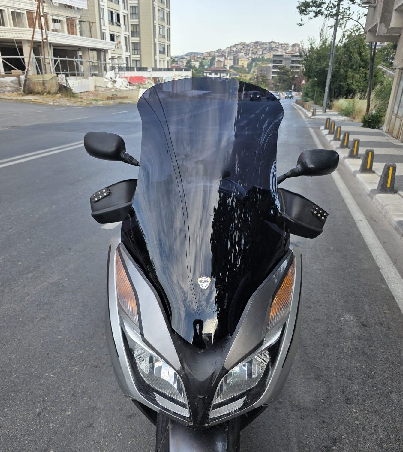 MOTOCAM Honda Forza 300 Ön Cam 2014-2017 Model 75cm Siyah Renkli 4mm