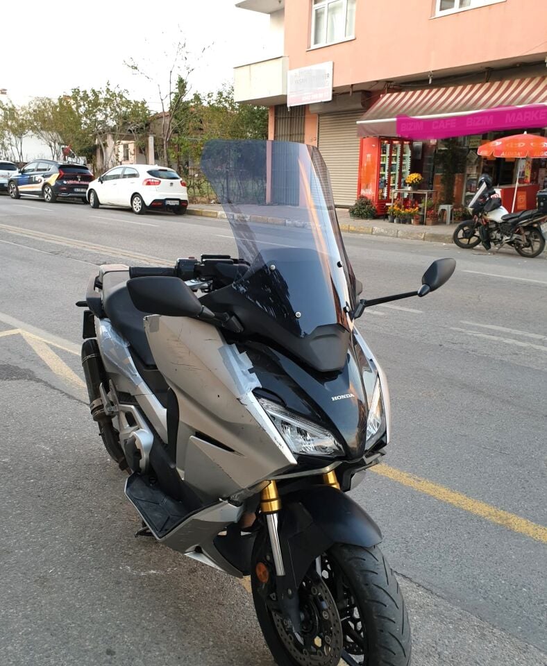 MOTOCAM Honda Forza NSS 750 Ön Cam 2021-2023 Model 60cm Füme Renkli 4mm