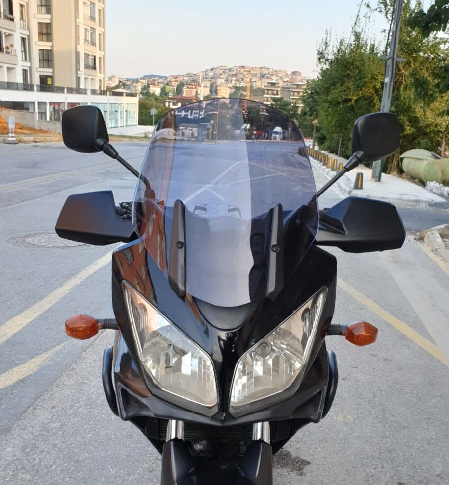 MOTOCAM Suzuki V-strom DL 650 Ön Cam 2004-2010 Model 45cm Füme Renkli 4mm