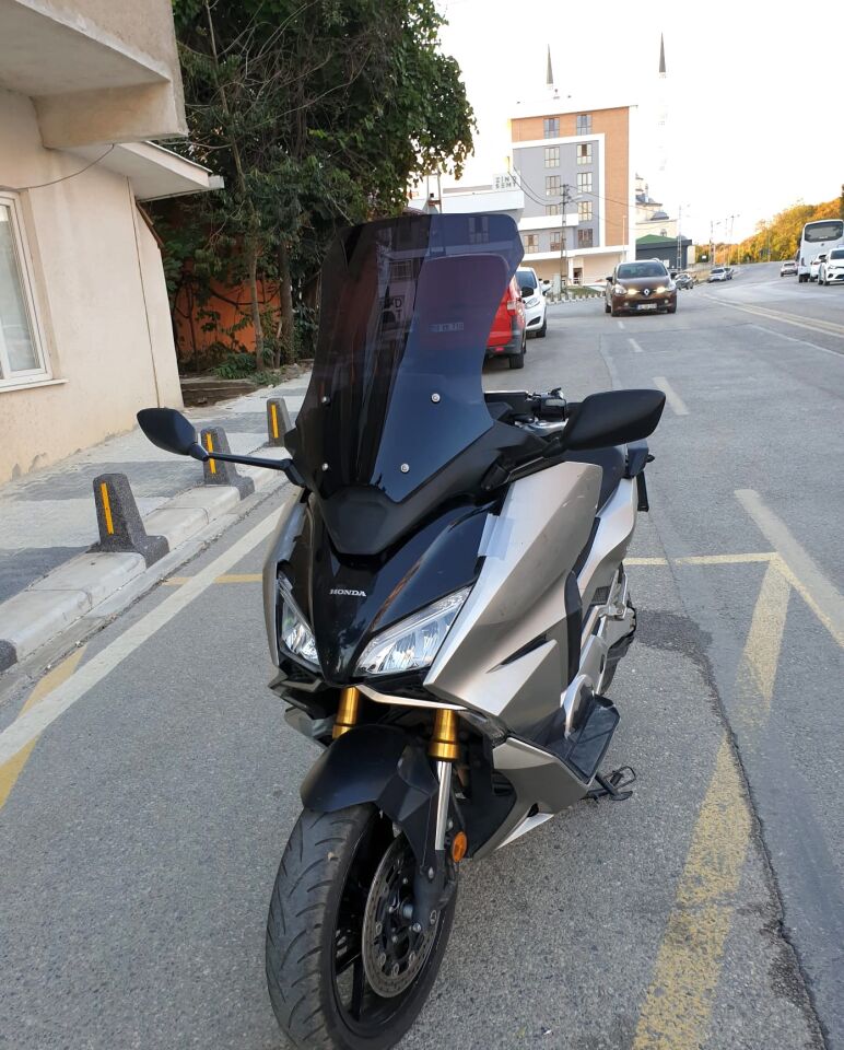 MOTOCAM Honda Forza NSS 750 Ön Cam 2021-2023 Model 60cm Siyah Renkli 4mm