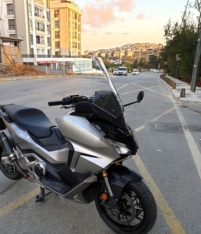 MOTOCAM Honda Forza NSS 750 Ön Cam 2021-2023 Model 60cm Şeffaf Renkli 4mm