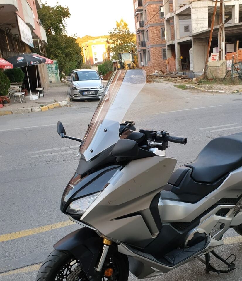 MOTOCAM Honda Forza NSS 750 Ön Cam 2021-2023 Model 60cm Şeffaf Renkli 4mm