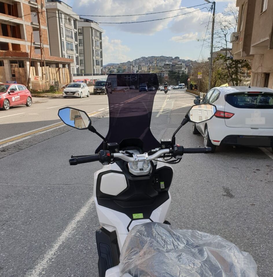 MOTOCAM Volta Apec Apx7 Ön Cam 2025-2026 Model 78cm Siyah Renkli 4mm UZUN