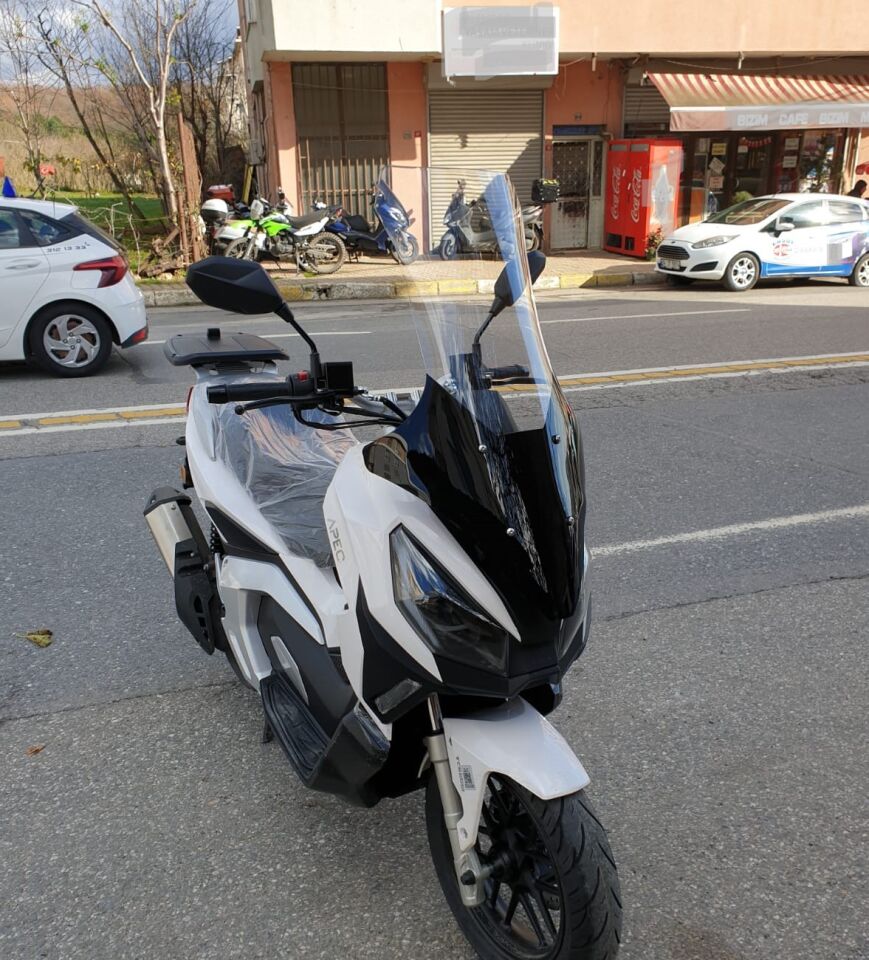 MOTOCAM Volta Apec Apx7 Ön Cam 2025-2026 Model 78cm Şeffaf Renkli 4mm UZUN