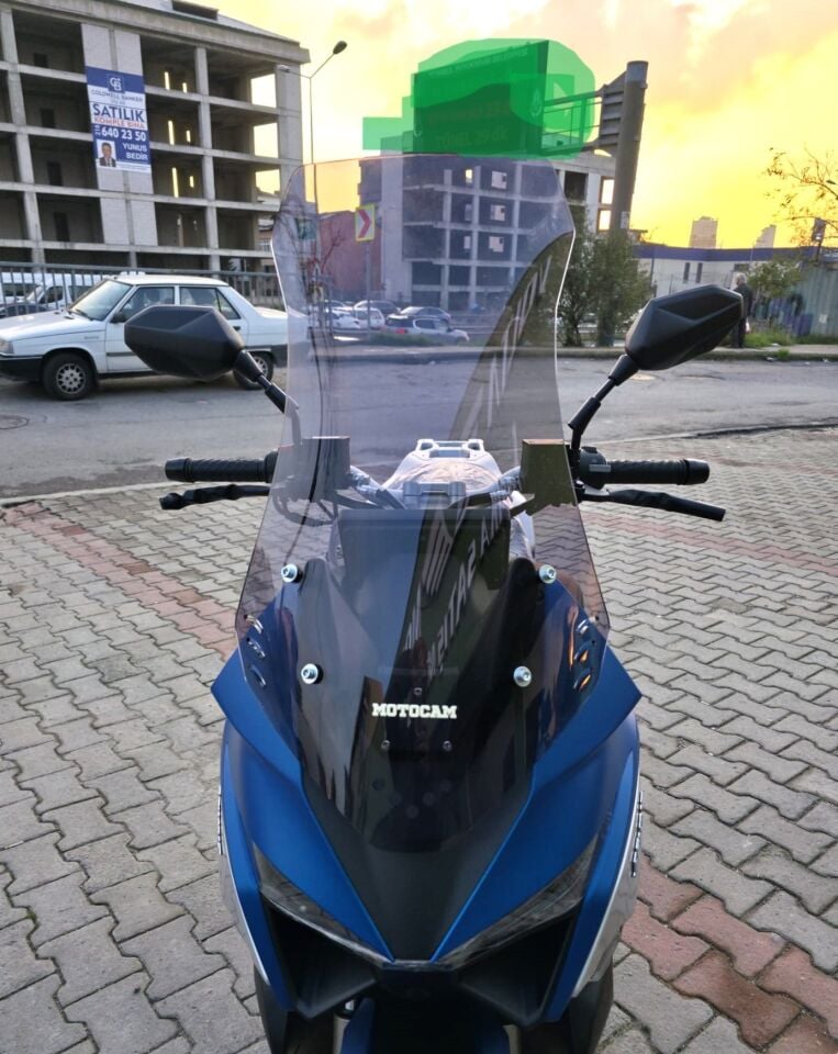 MOTOCAM Volta Revolt RSX7 Ön Cam 2022-2026 Model 65cm Füme Renkli 4mm