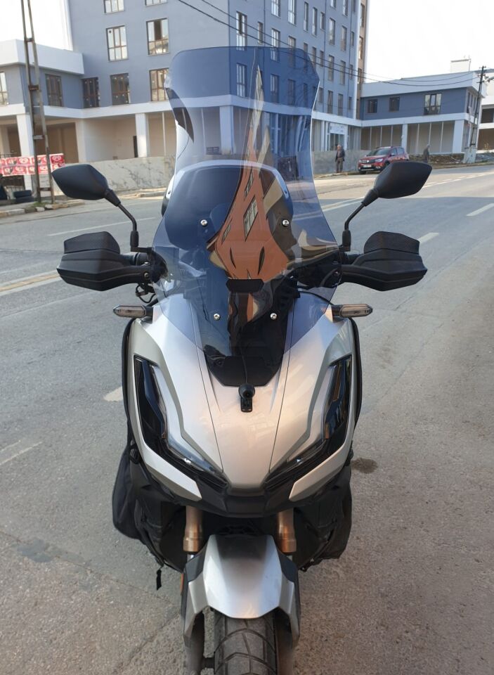 MOTOCAM Honda Adv 350 Ön Cam 2023-2026 Model 72cm Füme Renkli 4mm UZUN