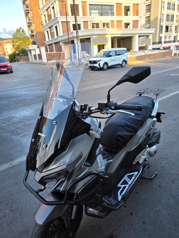 MOTOCAM Volta Revolt RSX7 Ön Cam 2022-2026 Model 78cm Şeffaf Renkli 4mm