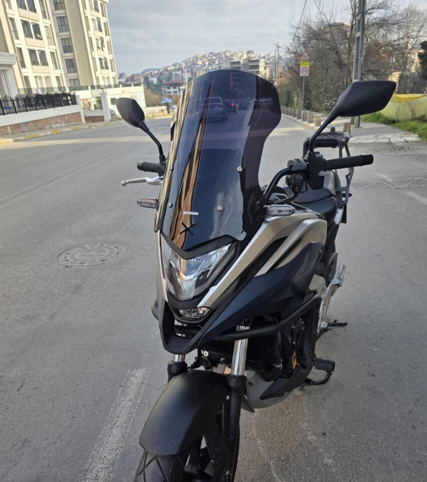 MOTOCAM Honda NC 700 750 X Ön Cam 2021-2024 Model 50cm Siyah Renkli 4mm ORTA BOYLU