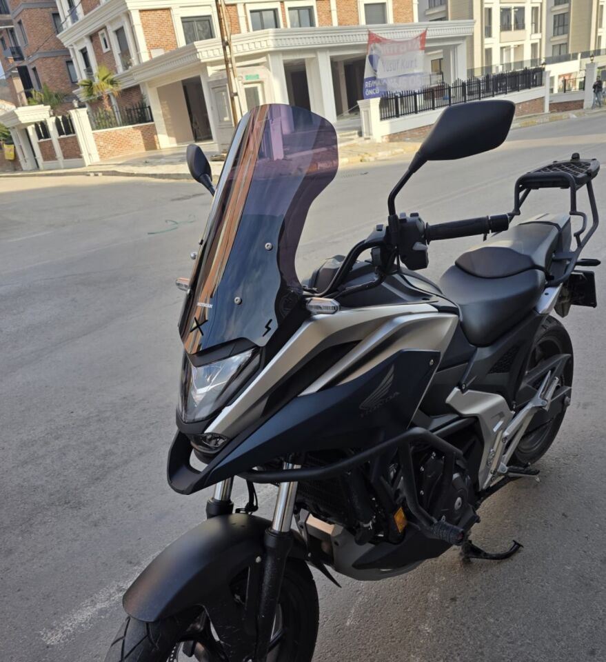 MOTOCAM Honda NC 700 750 X Ön Cam 2021-2024 Model 50cm Siyah Renkli 4mm ORTA BOYLU