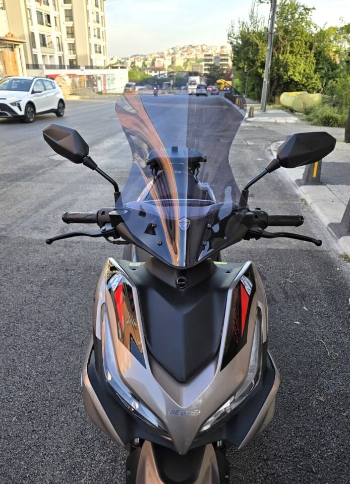 MOTOCAM Yamaha MiO Aerox Ön Cam 54cm Füme Renkli 4mm SPORTİF