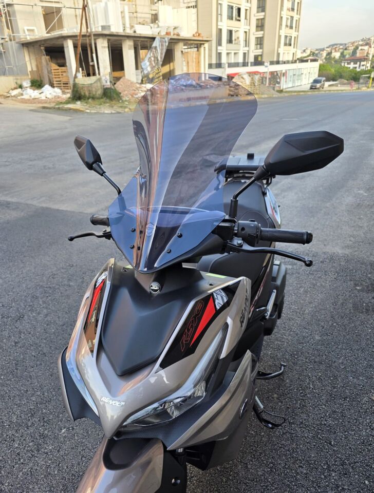MOTOCAM Yamaha MiO Aerox Ön Cam 54cm Füme Renkli 4mm SPORTİF