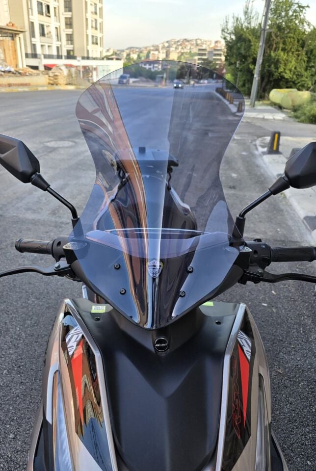 MOTOCAM Yamaha MiO Aerox Ön Cam 54cm Füme Renkli 4mm SPORTİF
