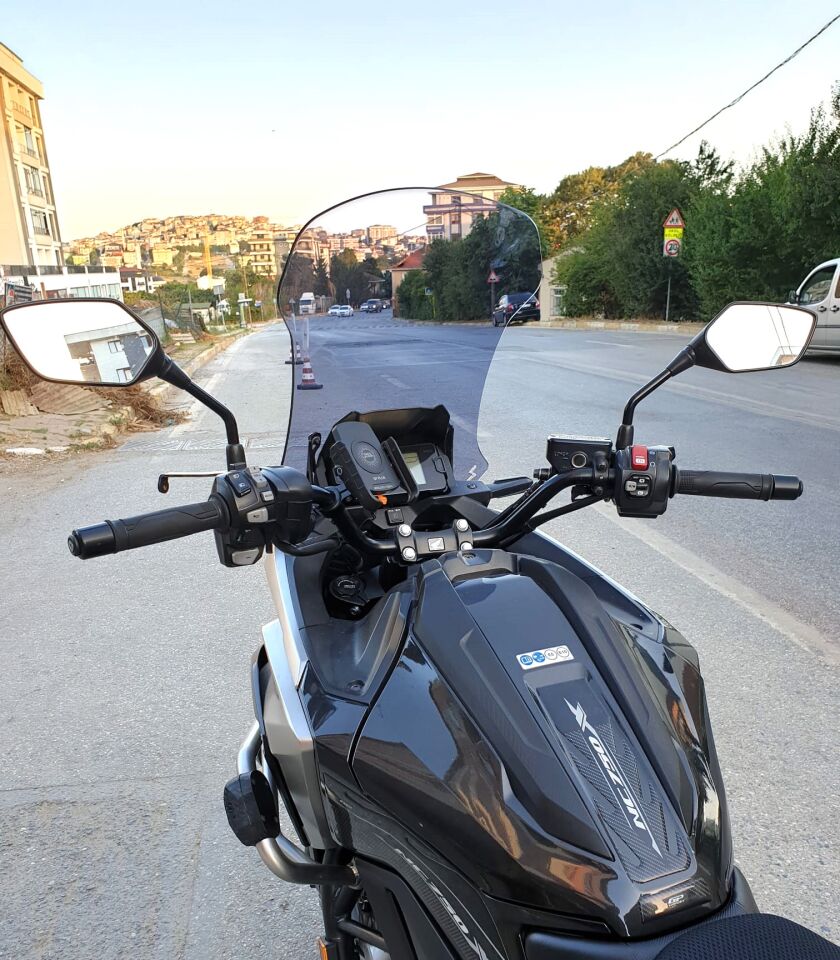 MOTOCAM Honda NC 700 750 X Ön Cam 2021-2024 Model 59cm Füme Renkli 4mm UZUN