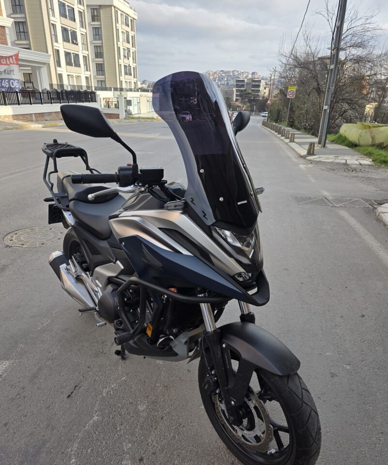 MOTOCAM Honda NC 700 750 X Ön Cam 2021-2024 Model 59cm Siyah Renkli 4mm UZUN