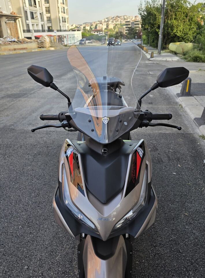 MOTOCAM Yamaha MiO Aerox Ön Cam 54cm Şeffaf Renkli 4mm SPORTİF