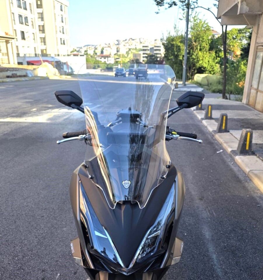 MOTOCAM Kymco Downtown GT 350 Ön Cam 2024-2026 Model 62cm Şeffaf Renkli 4mm