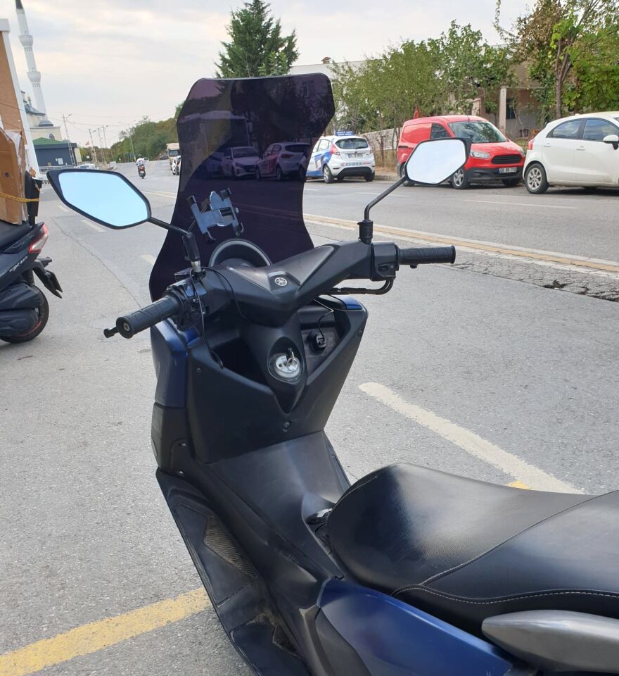 MOTOCAM Yamaha Nmax Ön Cam 2015-2020 Model 69cm Siyah Renkli 4mm