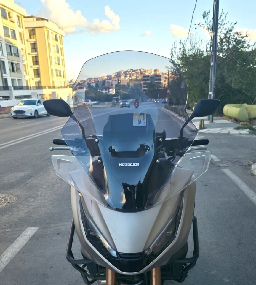 MOTOCAM Honda NT 1100 Ön Cam 2025-2026 Model 61cm Füme Renkli 4mm