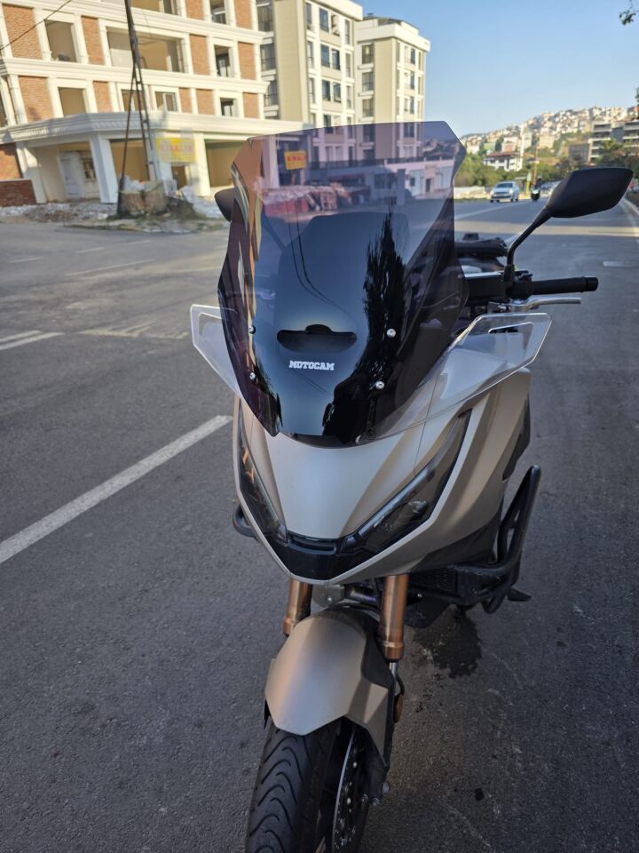 MOTOCAM Honda NT 1100 Ön Cam 2025-2026 Model 61cm Siyah Renkli 4mm İADE YOKTUR